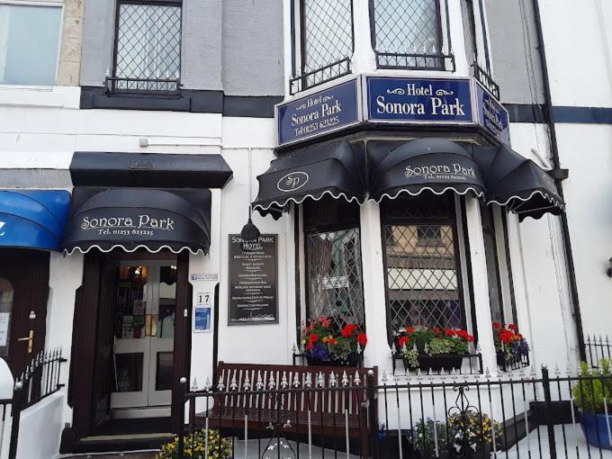 Sonora Park Hotel Blackpool Buitenkant foto